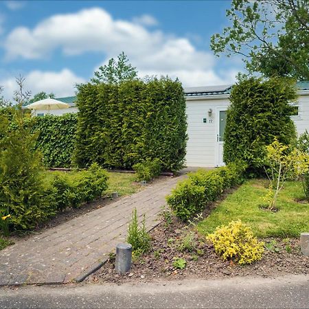 Chalet 22 Sint Annaland Bagian luar foto